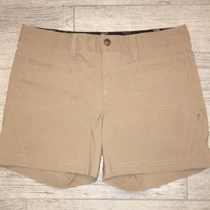 Athleta Trekkie  shorts